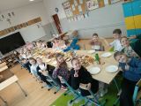 Śniadanie wielkanocne w klasie 2a, 
