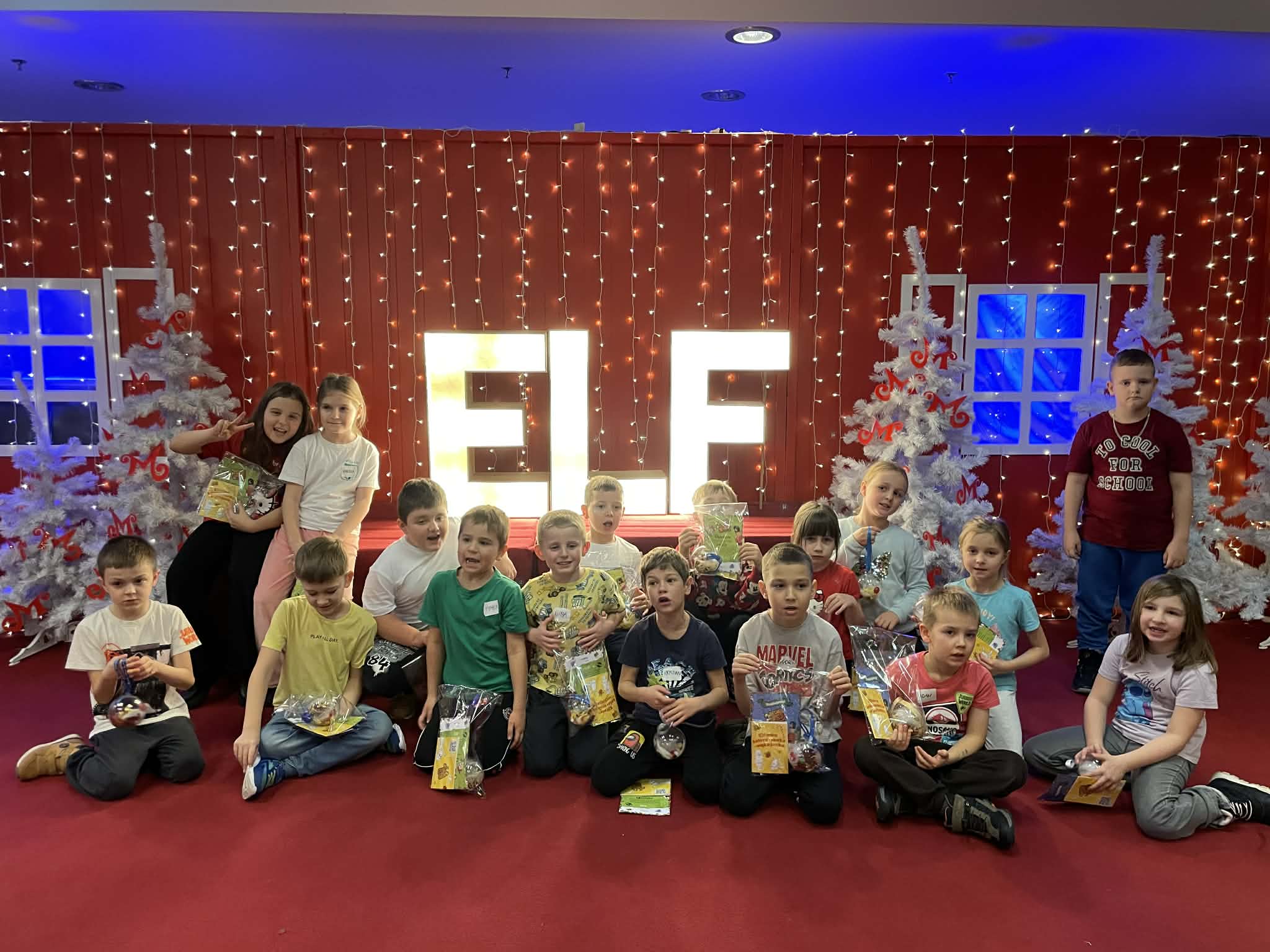 Więcej o: Wizyta klasy 1c w Fabryce Elfów