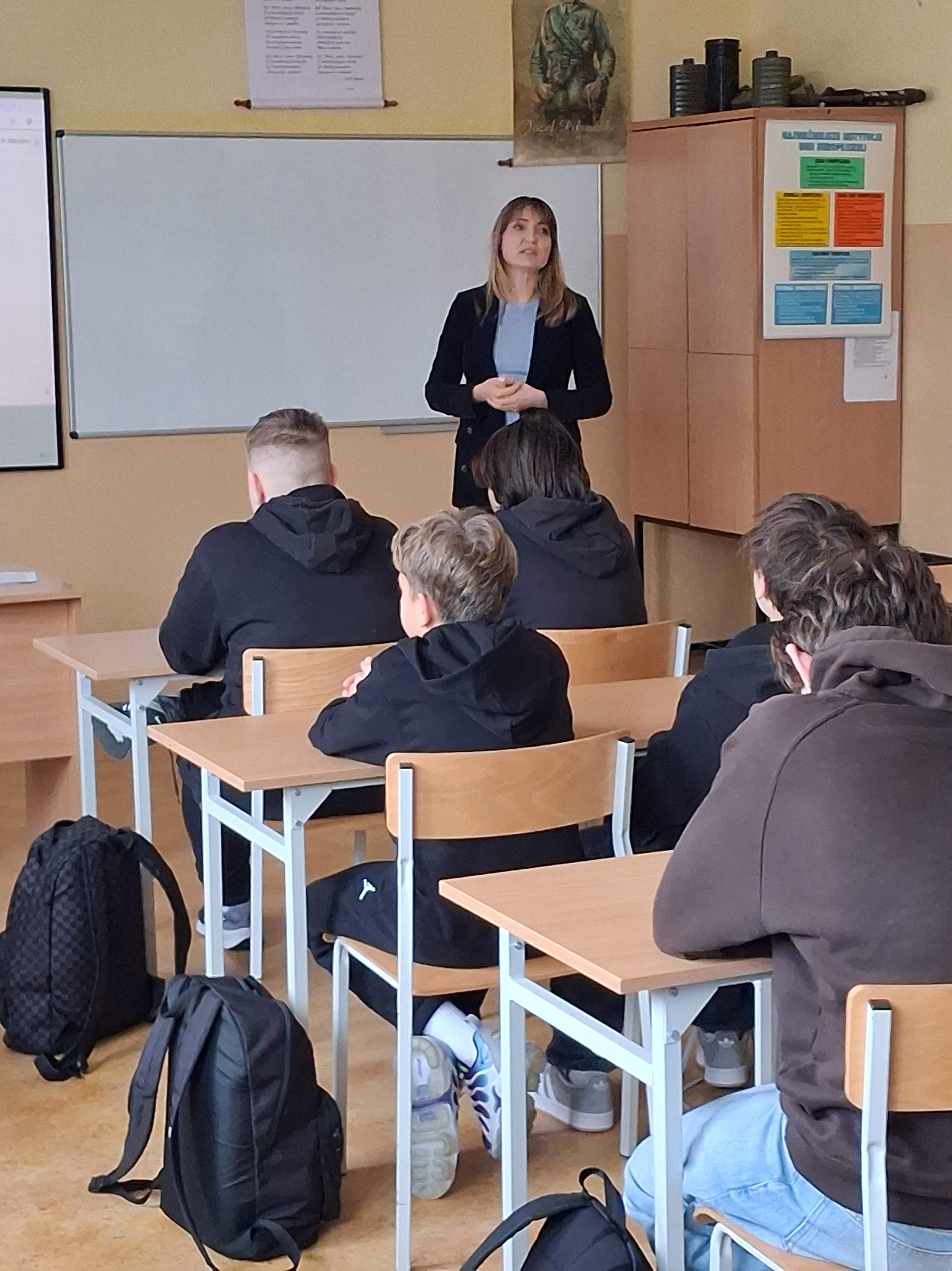 Więcej o: Spotkanie z Panią  dr Aleksandrą Szczerbą w ramach projektu  "Piękna dwudziestoletnia"